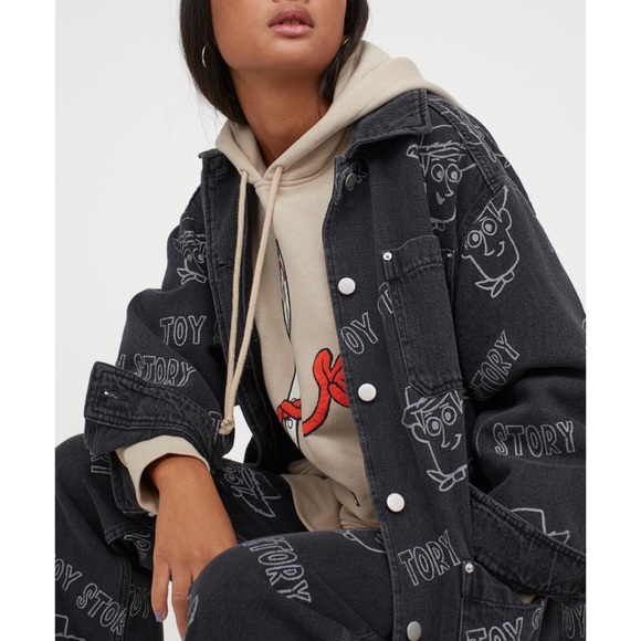 H&M Disney Woody Toy Story Oversized Denim Jacket - Picture 4 of 8